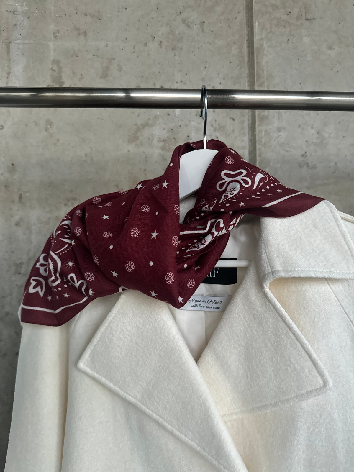 Apaszka / bandana Lea 100% wiskoza - czarny, bordo, biały